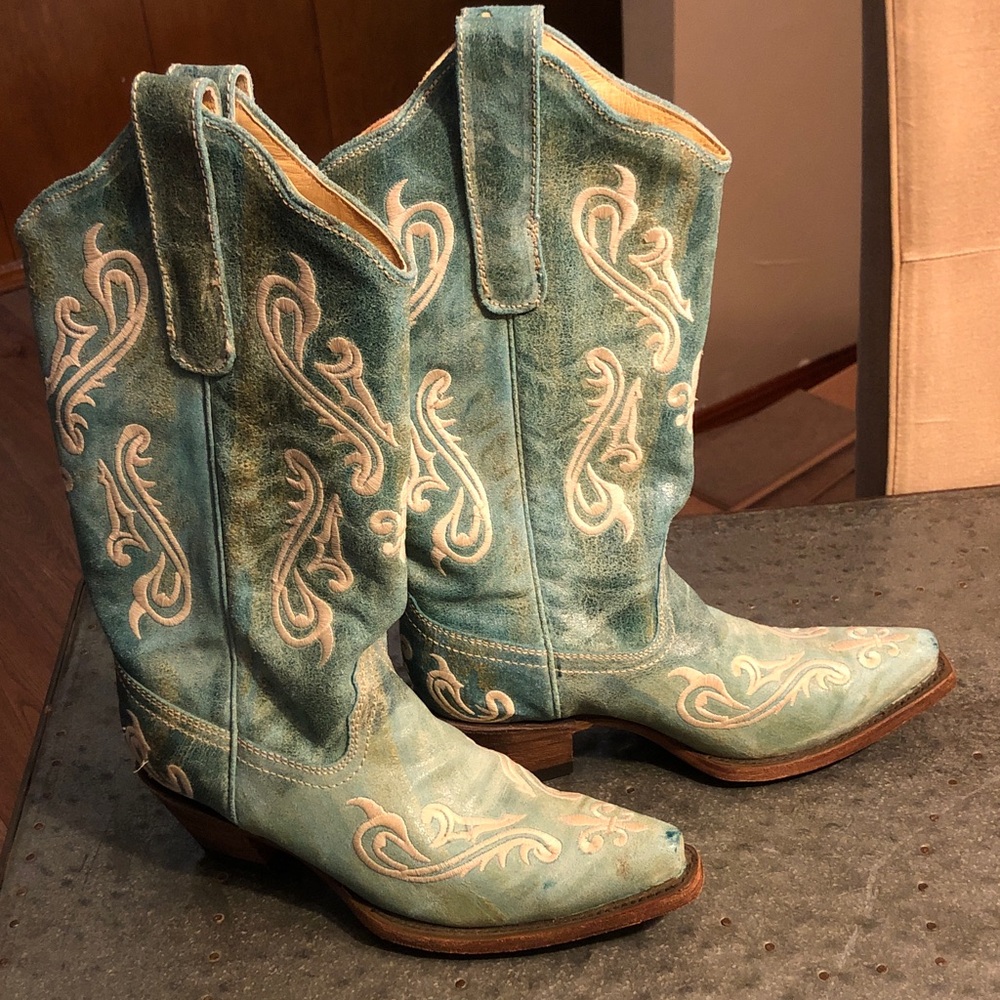 Corral Turquoise Embroidered Suede Heeled Cowboy Boots - Women size 6.5 - Picture 6 of 6